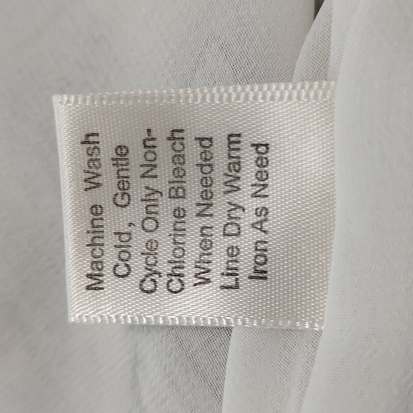 Standards & Practices Shift Dress - Picture 10 of 10